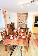 Haus Steiner Modern Retreat