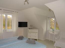 Diekkier Modern Retreat