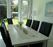 Diekkier Modern Retreat