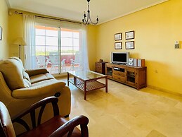 Belvilla by OYO Pelacanos Beach