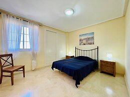 Belvilla by OYO Pelacanos Beach