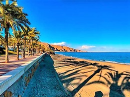 Belvilla by OYO Pelacanos Beach