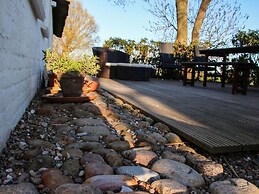Poppenbull Thatched House