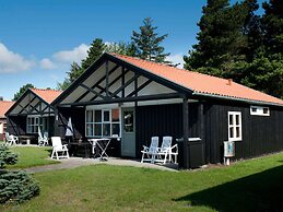 6 Person Holiday Park Home in Vaeggerlose