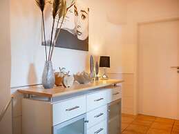 Maarchalet Modern Retreat