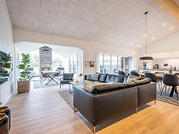 5 Star Holiday Home in Blavand