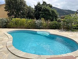 Charming Villa in Saint-tropez With Private Pool