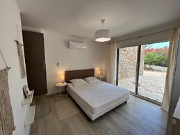 Charming Villa in Saint-tropez With Private Pool