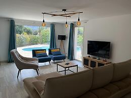 Charming Villa in Saint-tropez With Private Pool