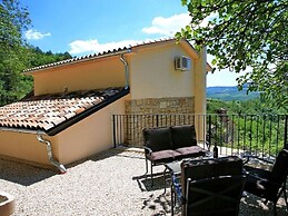 Aurora Comfortable Holiday Residence
