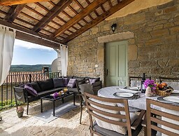 Aurora Comfortable Holiday Residence