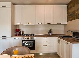 Aurora Comfortable Holiday Residence