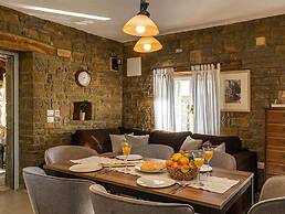 Aurora Comfortable Holiday Residence