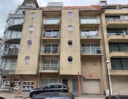 Apartment in Nieuwpoort With Terrace