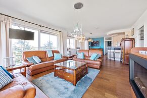 Castle Apartment With View