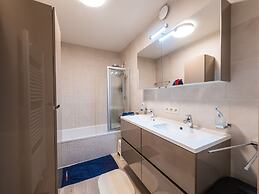 Moorea Apartment Near the Town Centre