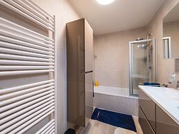 Moorea Apartment Near the Town Centre