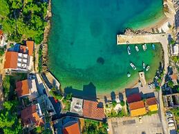 Apartments Vela Stiniva - Two Bedroom Apartment With Sea View and Terr