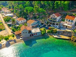 Apartments Vela Stiniva - Two Bedroom Apartment With Sea View and Terr