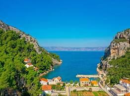 Apartments Vela Stiniva - Two Bedroom Apartment With Sea View and Terr