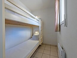 Apartment With Indoor Pool and sea View