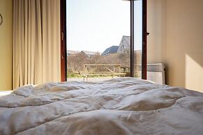 Inviting Apartment With Terrace