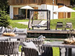 Cosy Chalet in Wolting With Natural Swimming Pond