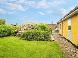 6 Person Holiday Home in Hejls