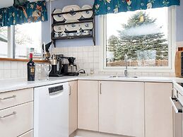 6 Person Holiday Home in Hejls