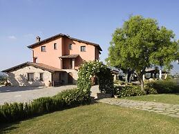 Belvilla by Oyo Holiday Home in Bettona