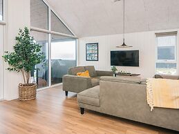 5 Star Holiday Home in Romo