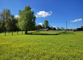 Gorgeous Vacation Home With Pool