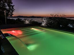 Belvilla by OYO Bianca Luna