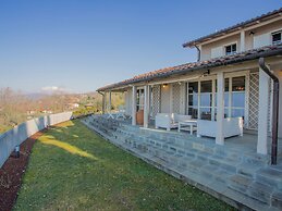 Belvilla by OYO Bianca Luna