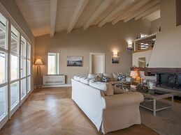 Belvilla by OYO Bianca Luna