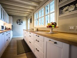 Belvilla by OYO Bianca Luna