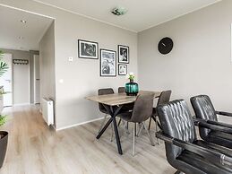 Chalet With Pond View in Gelderland