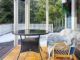 7 Person Holiday Home in Grisslehamn-by Traum