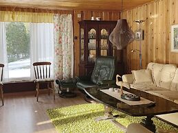 7 Person Holiday Home in Grisslehamn-by Traum