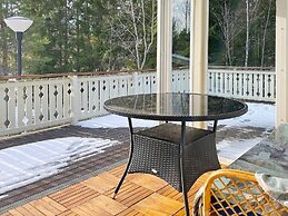 7 Person Holiday Home in Grisslehamn-by Traum