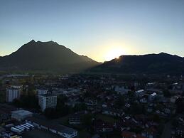 Horns View Modern Retreat