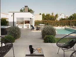 Zen Comfortable Holiday Residence