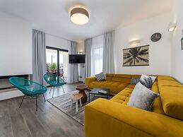 Zen Comfortable Holiday Residence