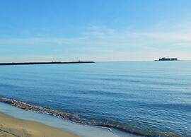 Cozy Cottage Near the Beach in Agde