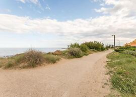 Cozy Cottage Near the Beach in Agde