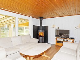 6 Person Holiday Home in Thisted