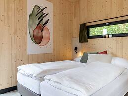 Modern Holiday Home With sun Shower