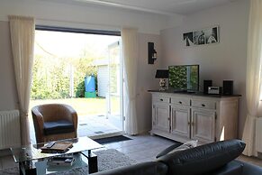 Nice Holiday Home With Garden Near Beach