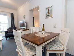 Hoppe 1 Modern Retreat