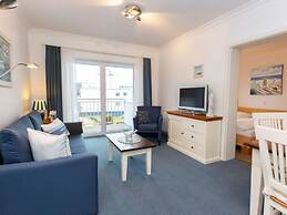 Hoppe 1 Modern Retreat